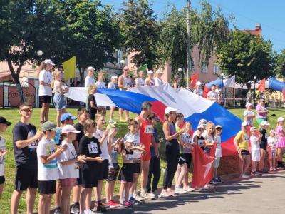 Более 200 человек приняли участие в легкоатлетическом пробеге имени Николая Николаевича Поликарпова